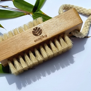 Bamboo Nail Brush with Rope
