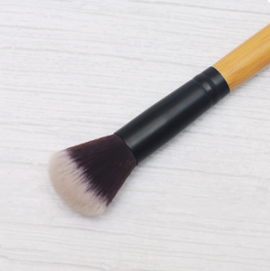 Bamboo Makeup Brush - Highlighting Brush
