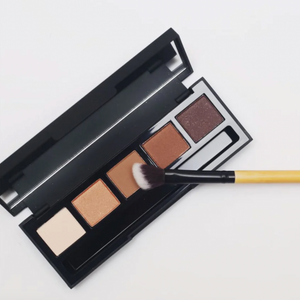Bamboo Vegan Angled Blending Makeup Brush with makeup palette