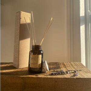 Natural home fragrance reed diffuser essential oil blend with kraft gift box: rosemary, lavender and clary sage.