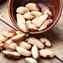 Load image into Gallery viewer, Organic Brazil nuts refill in bowl
